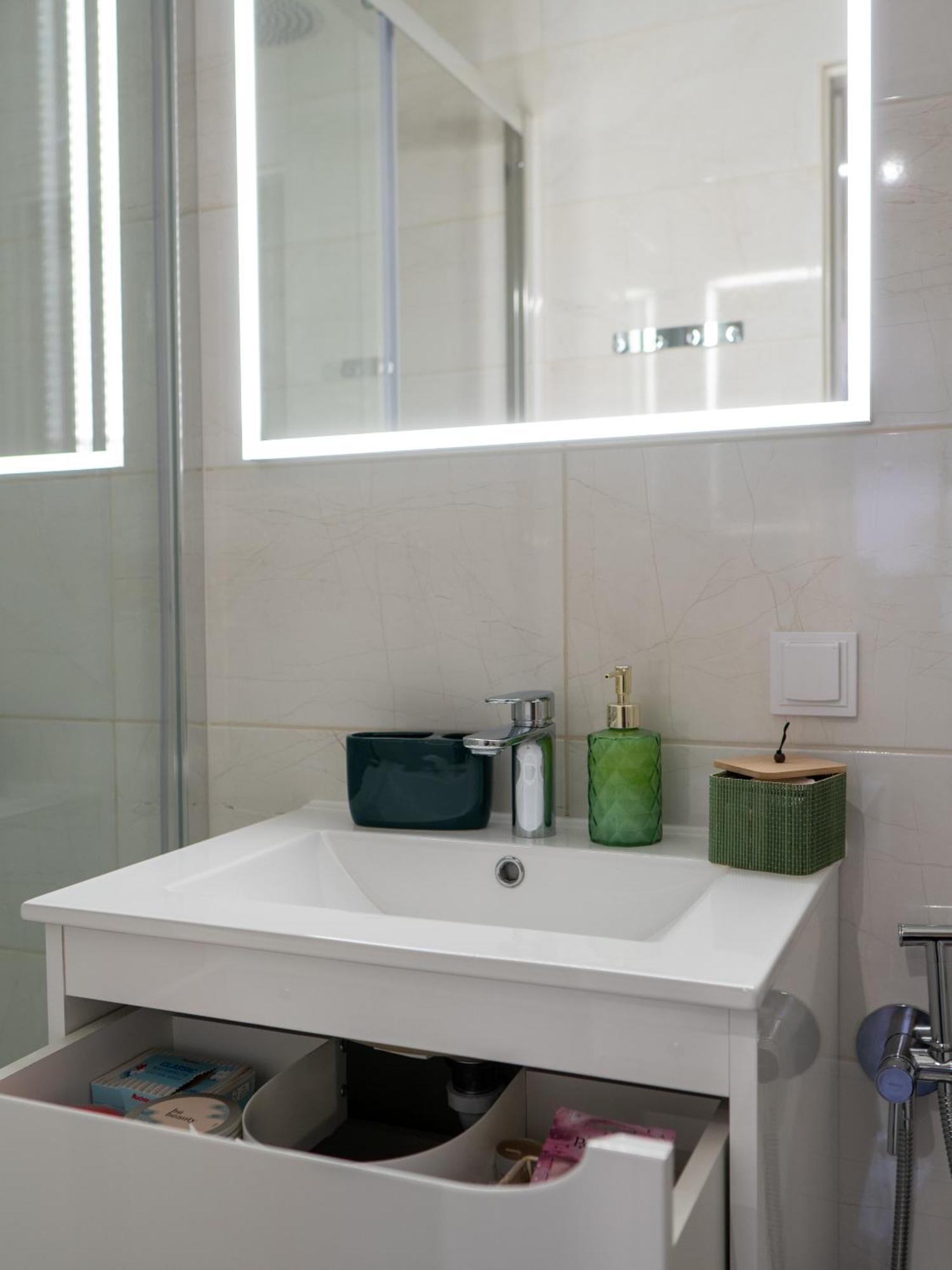 Apartament Classic Comfort Aleja Nmp 8 - Free Parking Ζεστοκόβα Εξωτερικό φωτογραφία